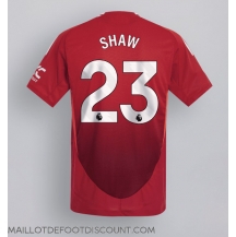 Maillot de football Réplique Manchester United Luke Shaw #23 Domicile 2024-25 Manche Courte