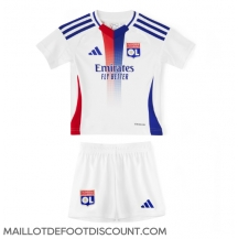 Maillot de football Réplique Olympique Lyonnais Domicile Enfant 2024-25 Manche Courte (+ Pantalon court)