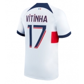 Maillot de football Réplique Paris Saint-Germain Vitinha #17 Extérieur 2023-24 Manche Courte