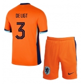 Maillot de football Réplique Pays-Bas Matthijs de Ligt #3 Domicile Enfant Europe 2024 Manche Courte (+ Pantalon court)