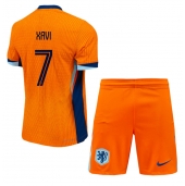 Maillot de football Réplique Pays-Bas Xavi Simons #7 Domicile Enfant Europe 2024 Manche Courte (+ Pantalon court)