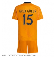 Maillot de football Réplique Real Madrid Arda Guler #15 Extérieur Enfant 2024-25 Manche Courte (+ Pantalon court)