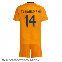 Maillot de football Réplique Real Madrid Aurelien Tchouameni #14 Extérieur Enfant 2024-25 Manche Courte (+ Pantalon court)