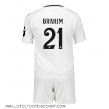 Maillot de football Réplique Real Madrid Brahim Diaz #21 Domicile Enfant 2024-25 Manche Courte (+ Pantalon court)