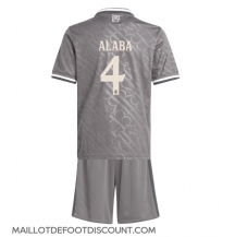 Maillot de football Réplique Real Madrid David Alaba #4 Troisième Enfant 2024-25 Manche Courte (+ Pantalon court)