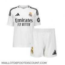 Maillot de football Réplique Real Madrid Domicile Enfant 2024-25 Manche Courte (+ Pantalon court)