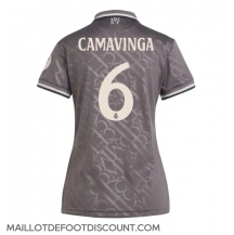 Maillot de football Réplique Real Madrid Eduardo Camavinga #6 Troisième Femme 2024-25 Manche Courte