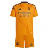 Maillot de football Réplique Real Madrid Extérieur Enfant 2024-25 Manche Courte (+ Pantalon court)