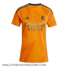 Maillot de football Réplique Real Madrid Extérieur Femme 2024-25 Manche Courte