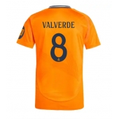 Maillot de football Réplique Real Madrid Federico Valverde #8 Extérieur 2024-25 Manche Courte