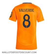 Maillot de football Réplique Real Madrid Federico Valverde #8 Extérieur Femme 2024-25 Manche Courte