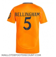 Maillot de football Réplique Real Madrid Jude Bellingham #5 Extérieur 2024-25 Manche Courte