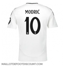 Maillot de football Réplique Real Madrid Luka Modric #10 Domicile 2024-25 Manche Courte