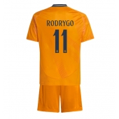 Maillot de football Réplique Real Madrid Rodrygo Goes #11 Extérieur Enfant 2024-25 Manche Courte (+ Pantalon court)