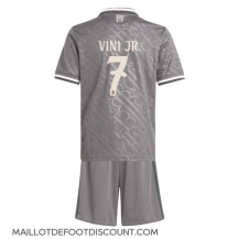 Maillot de football Réplique Real Madrid Vinicius Junior #7 Troisième Enfant 2024-25 Manche Courte (+ Pantalon court)