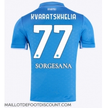 Maillot de football Réplique SSC Napoli Khvicha Kvaratskhelia #77 Domicile 2024-25 Manche Courte