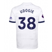 Maillot de football Réplique Tottenham Hotspur Destiny Udogie #38 Domicile 2023-24 Manche Courte