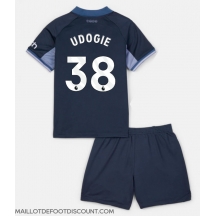 Maillot de football Réplique Tottenham Hotspur Destiny Udogie #38 Extérieur Enfant 2023-24 Manche Courte (+ Pantalon court)