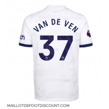 Maillot de football Réplique Tottenham Hotspur Micky van de Ven #37 Domicile 2023-24 Manche Courte