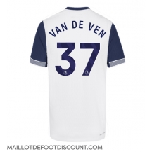 Maillot de football Réplique Tottenham Hotspur Micky van de Ven #37 Domicile 2024-25 Manche Courte