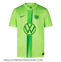 Maillot de football Réplique Wolfsburg Domicile 2024-25 Manche Courte